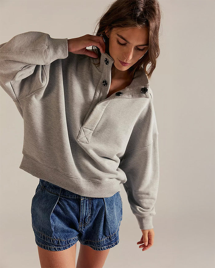 Sweaters & Sweatshirts