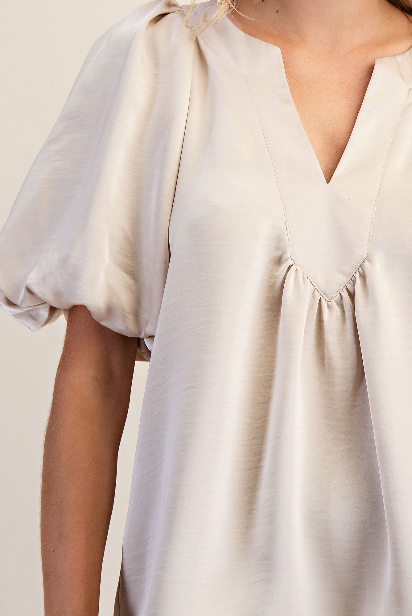 Giana Puff S/S Sleeve Top