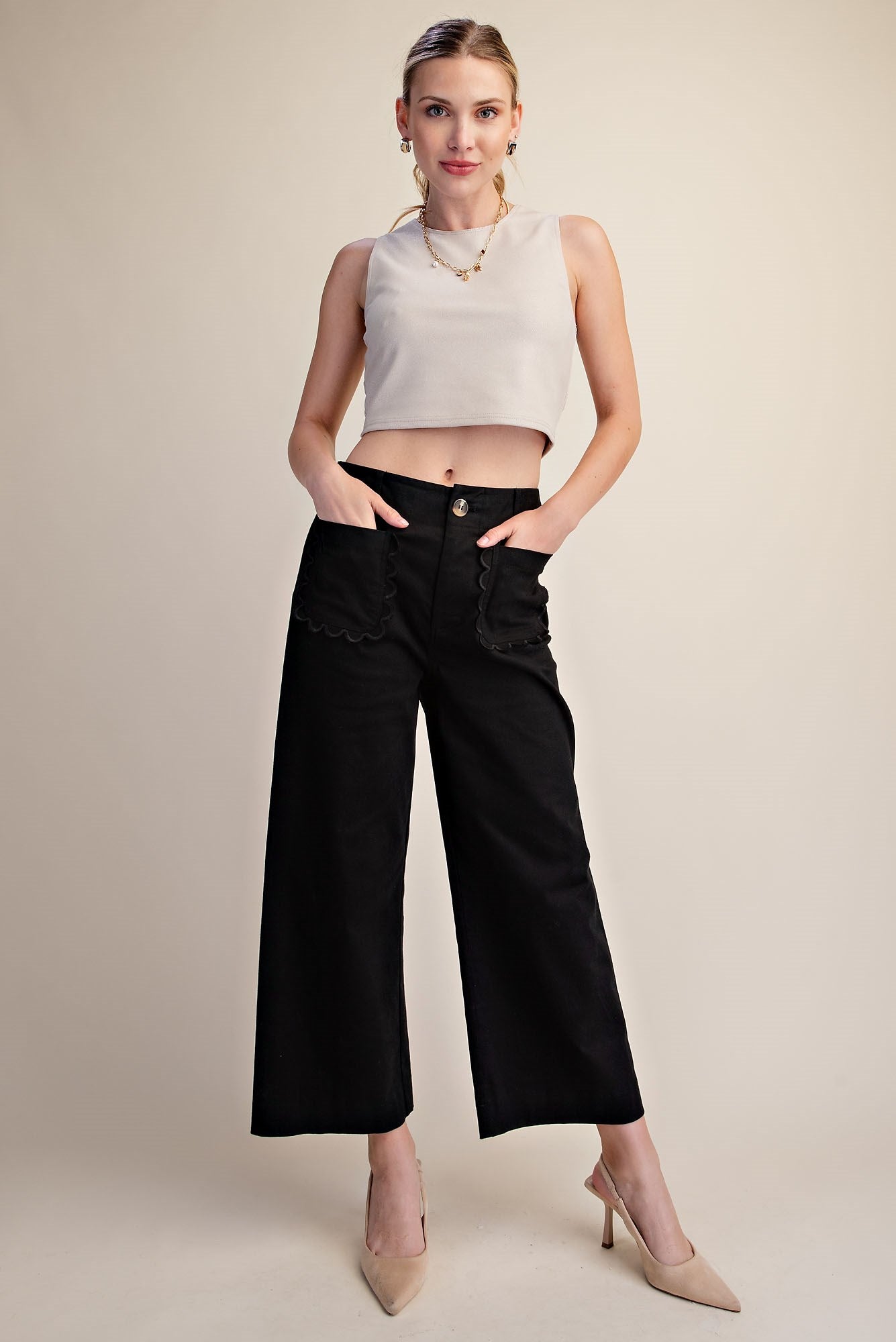 Colette Cropped Scallop Pocket Pants