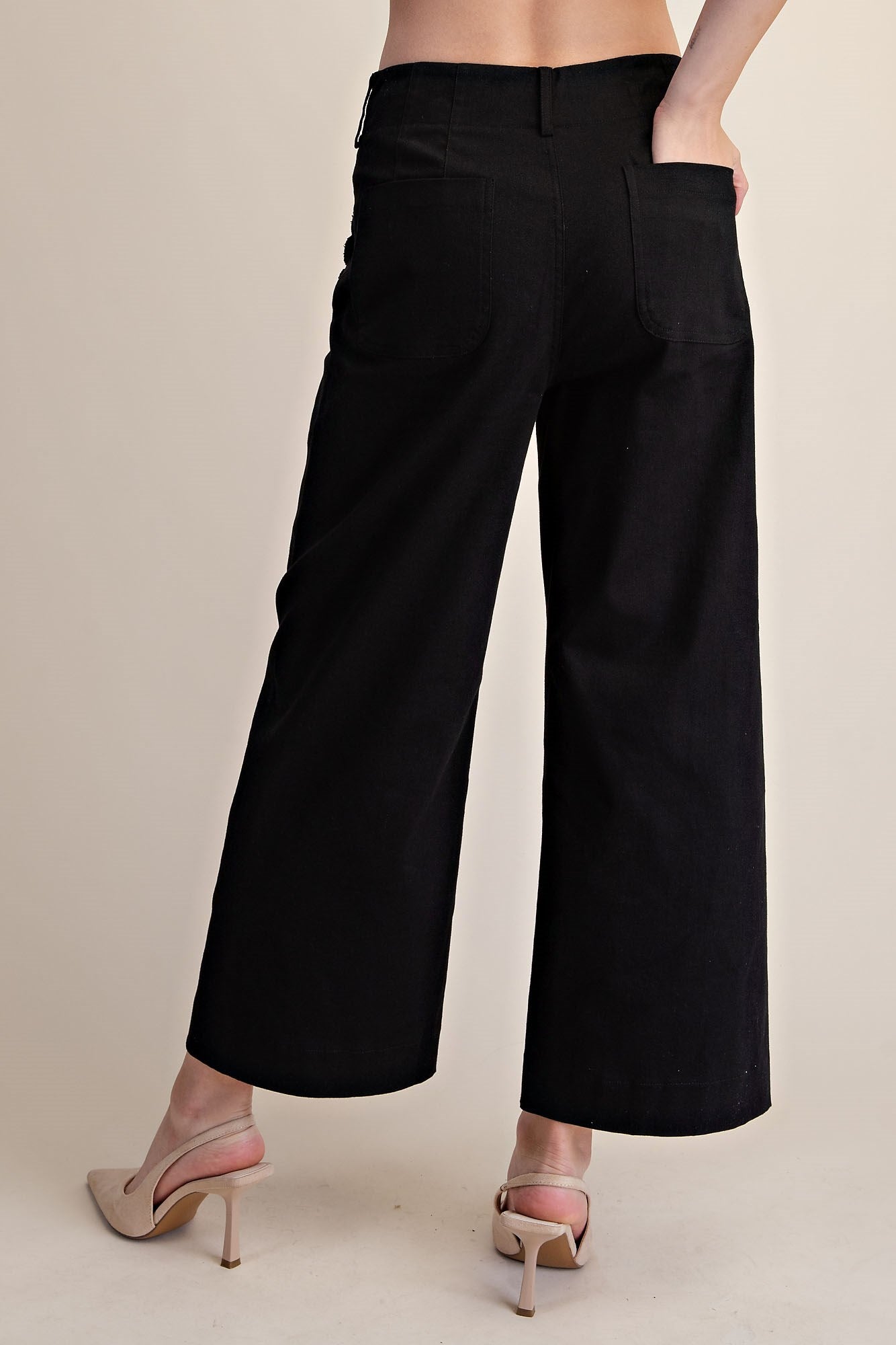 Colette Cropped Scallop Pocket Pants