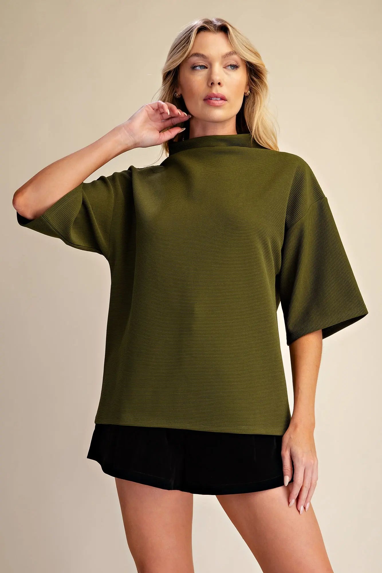 Mockneck ribbed top