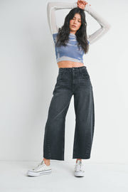 Washe Black Barrel Jean w/ Seams