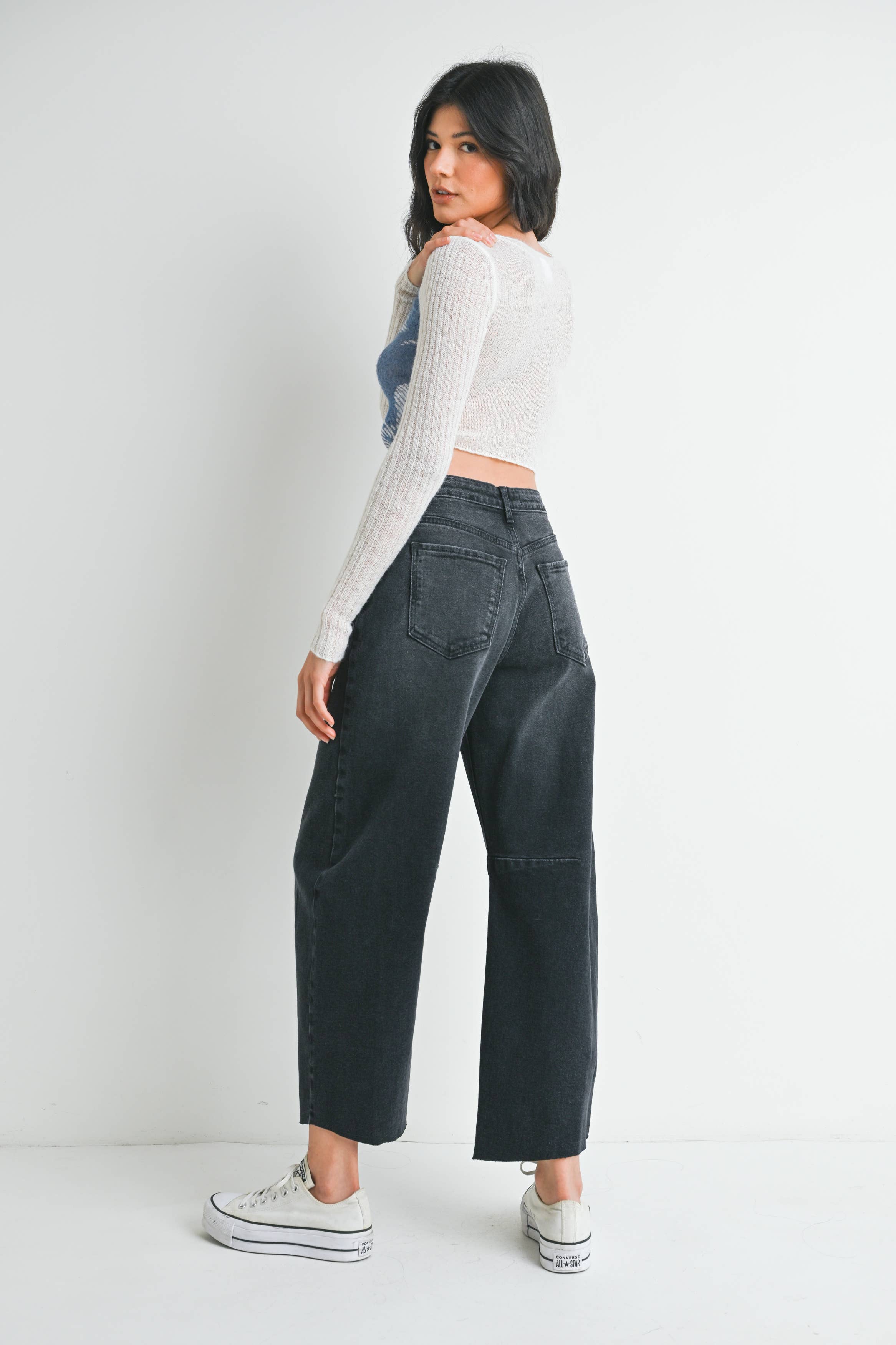 Washe Black Barrel Jean w/ Seams