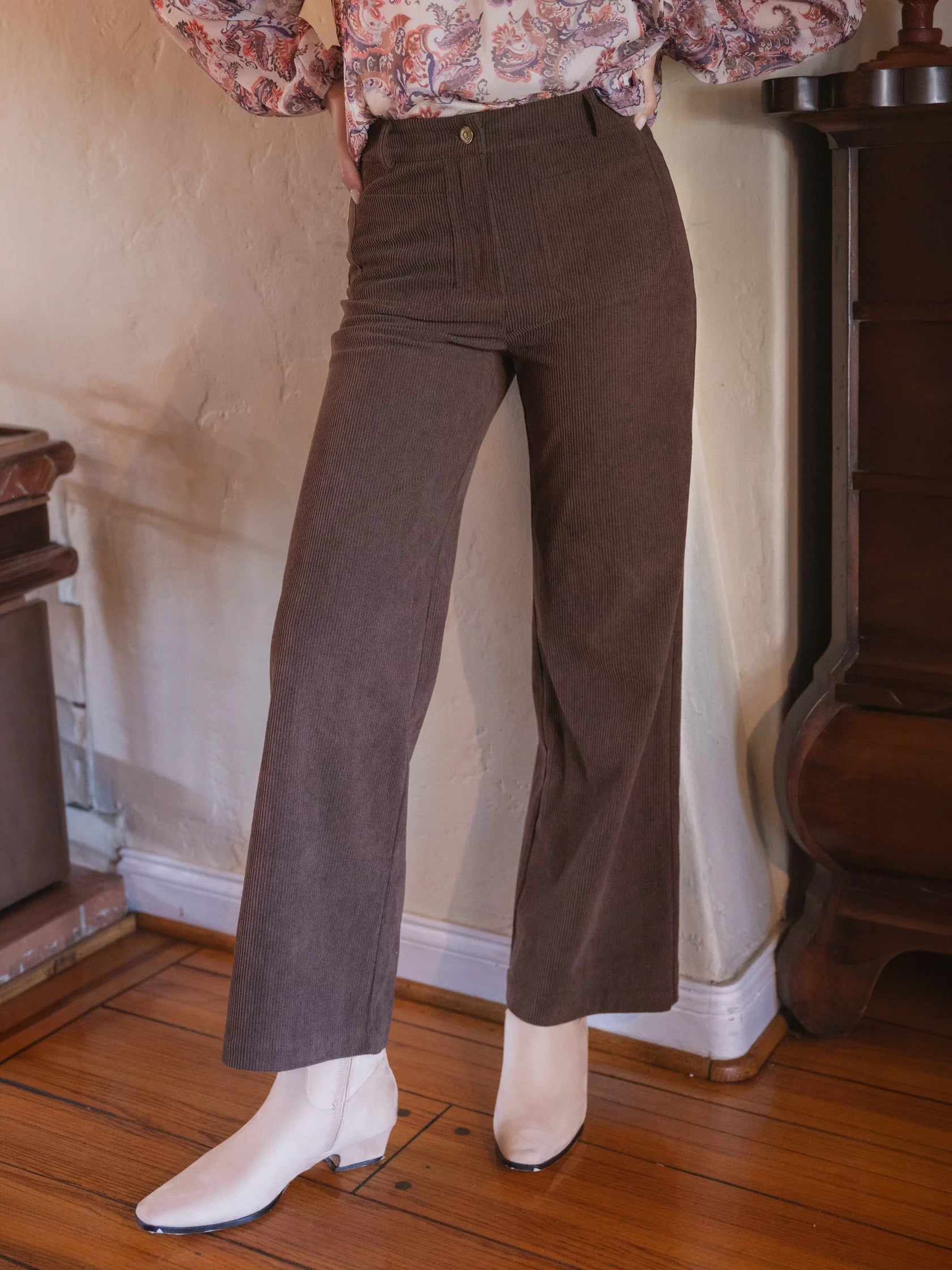 Vineyards Stretch Corduroy Pants
