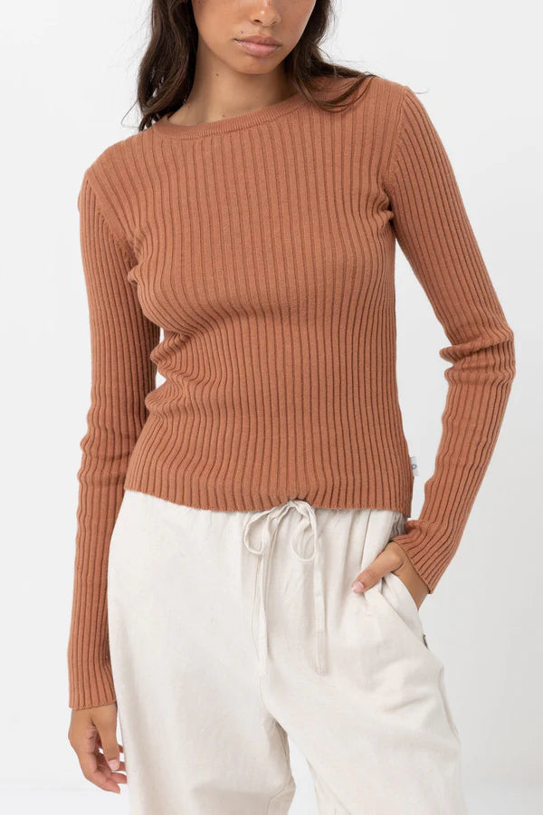 RIBBED STITCH KNIT TOP