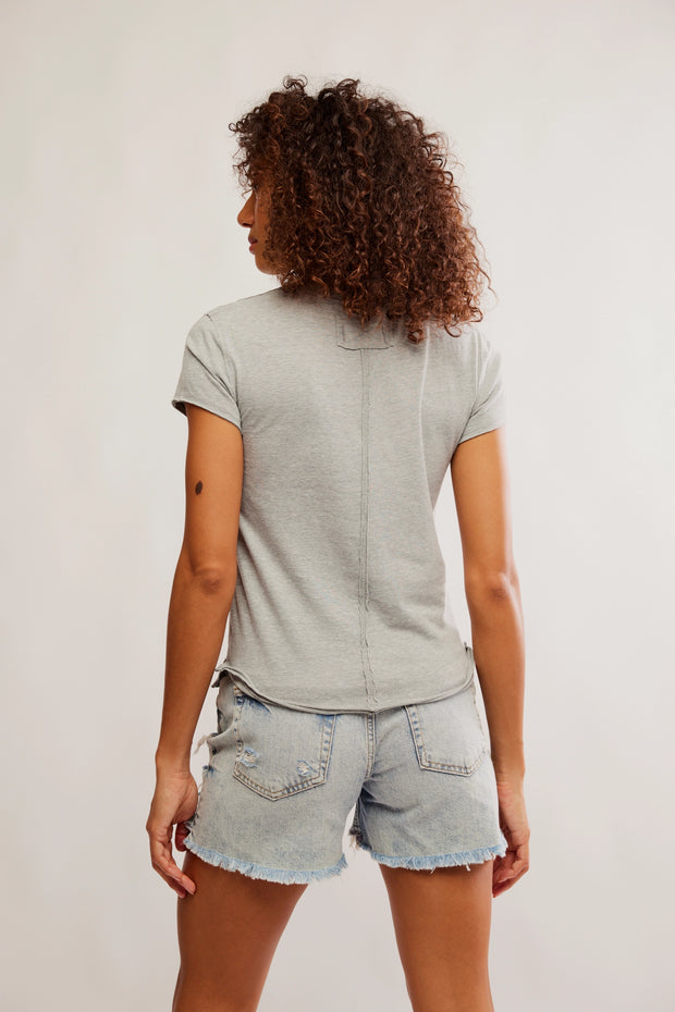 Nova Tee