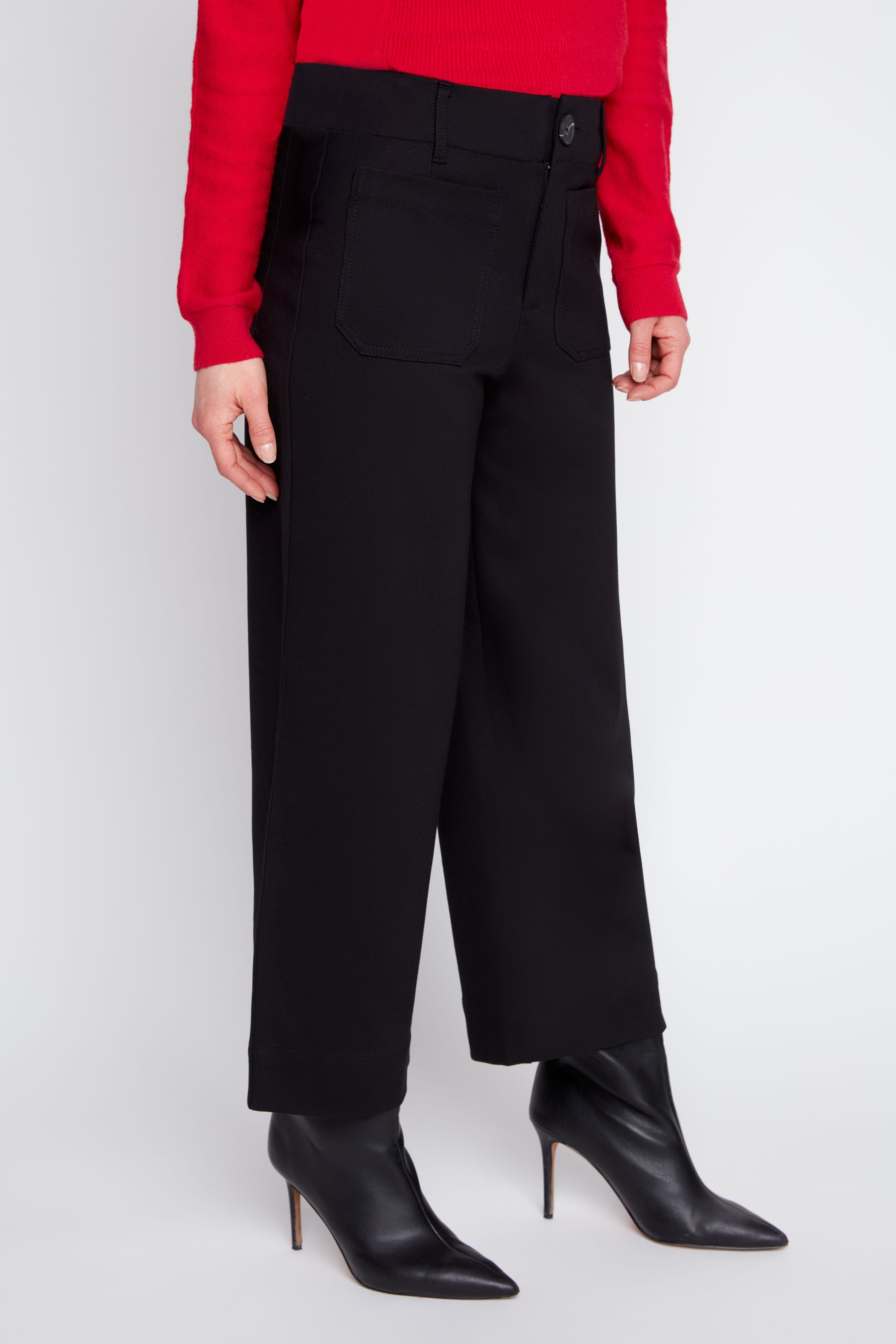 Cropped Wide Leg Knit Pant