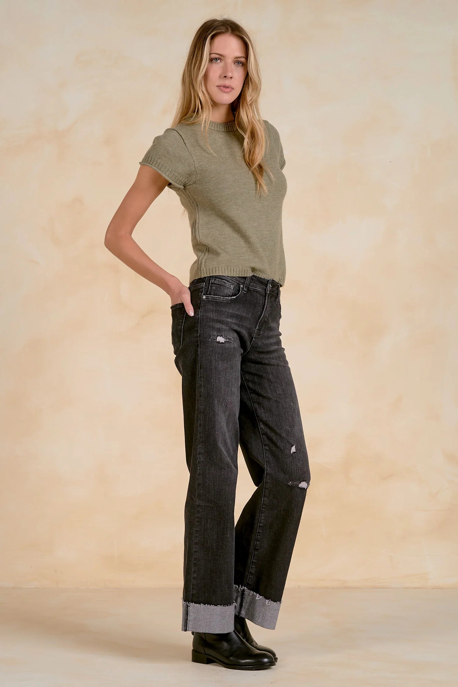 Elan SS Pullover Sweater