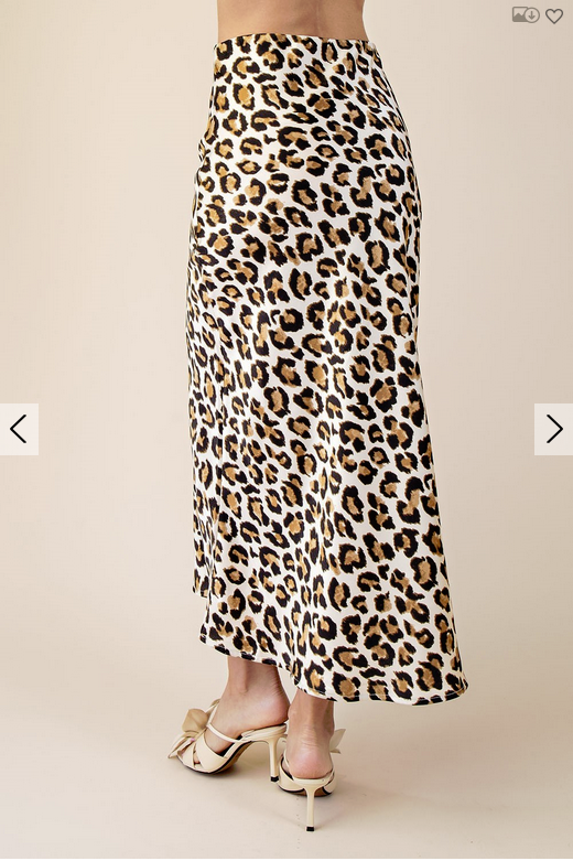 Glam SATIN LEOPARD MINI SKIRT