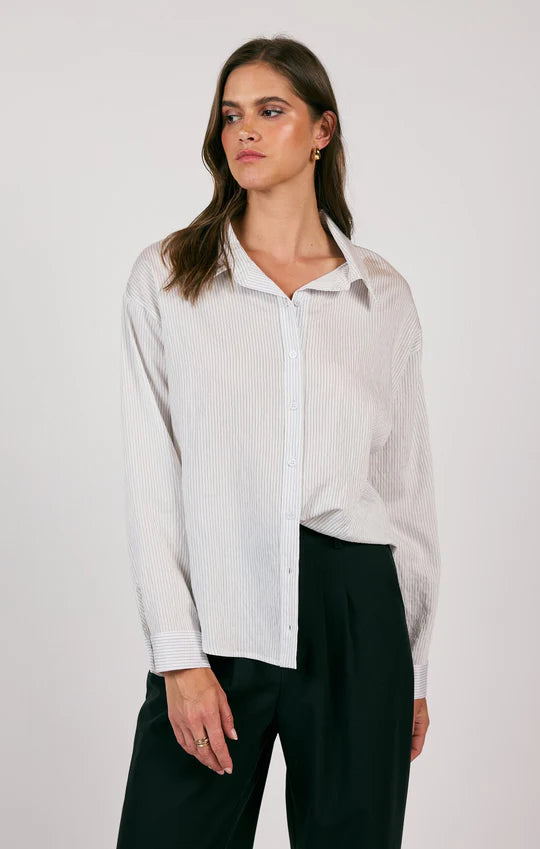 SOFT SOUL BUTTON DOWN SHIRT