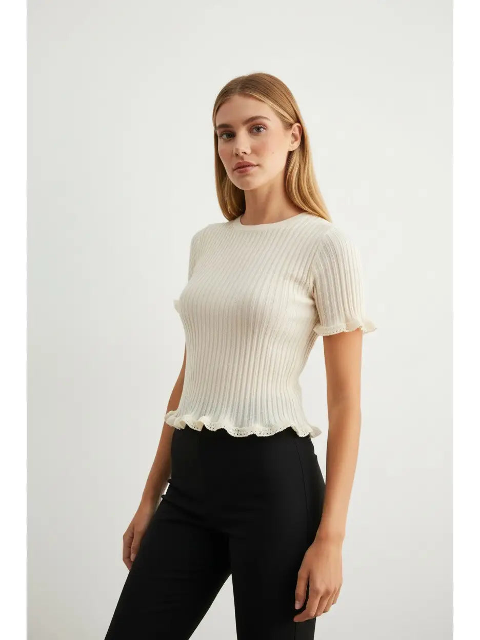 CAMELLIA RIBBED SHORT SLEEVE KNIT TOP