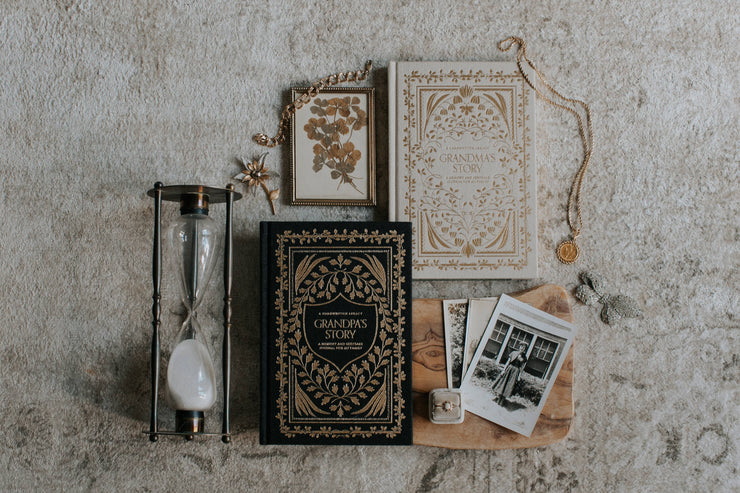 Grandma's Story: A Memory and Keepsake Journal for My Family
