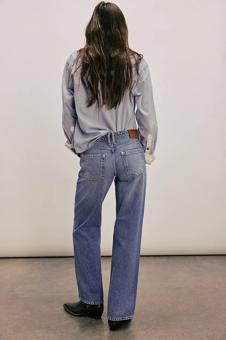 Free People TENNESEE LOW-RISE BOYFRIEND DENIM