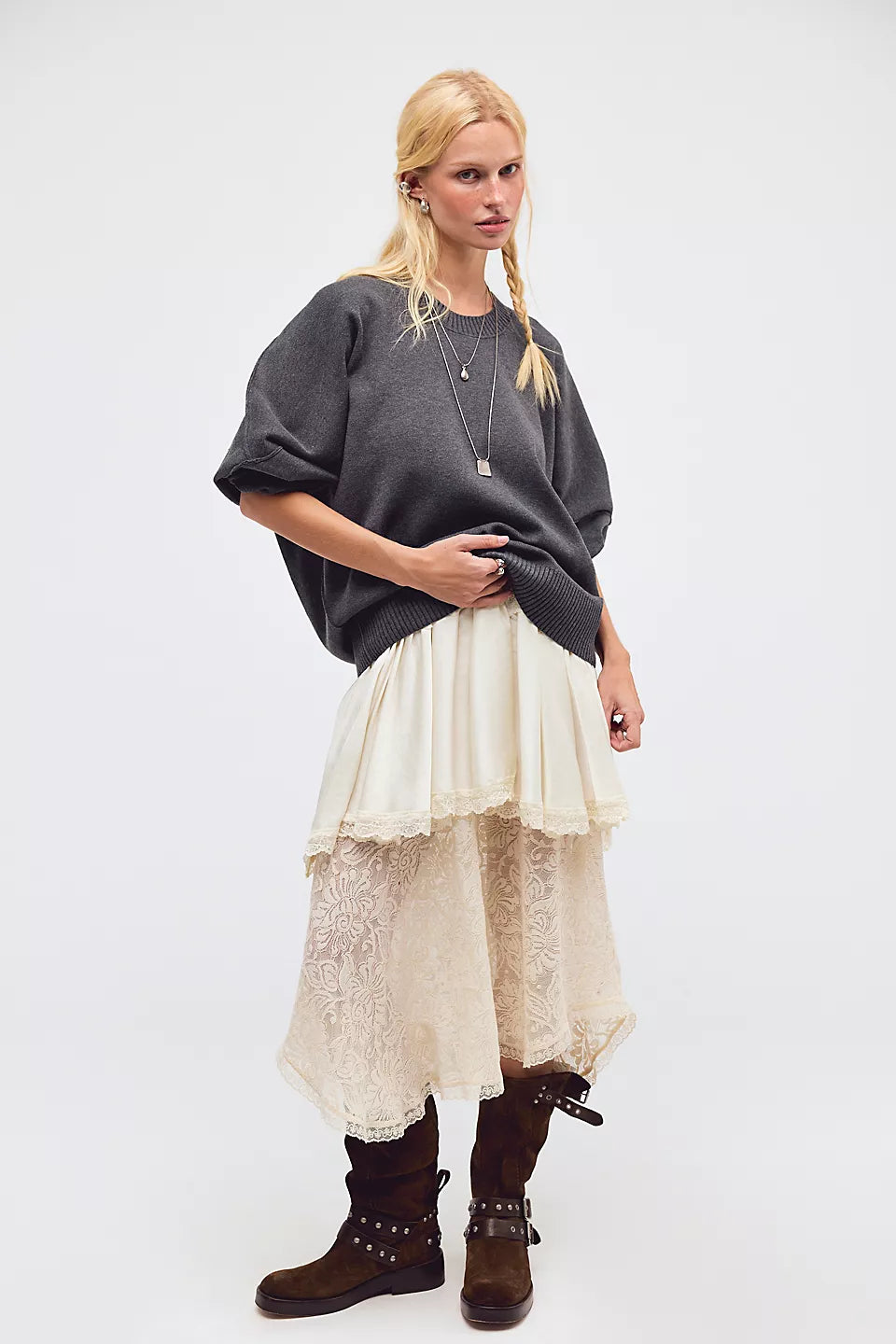 Alma Pullover