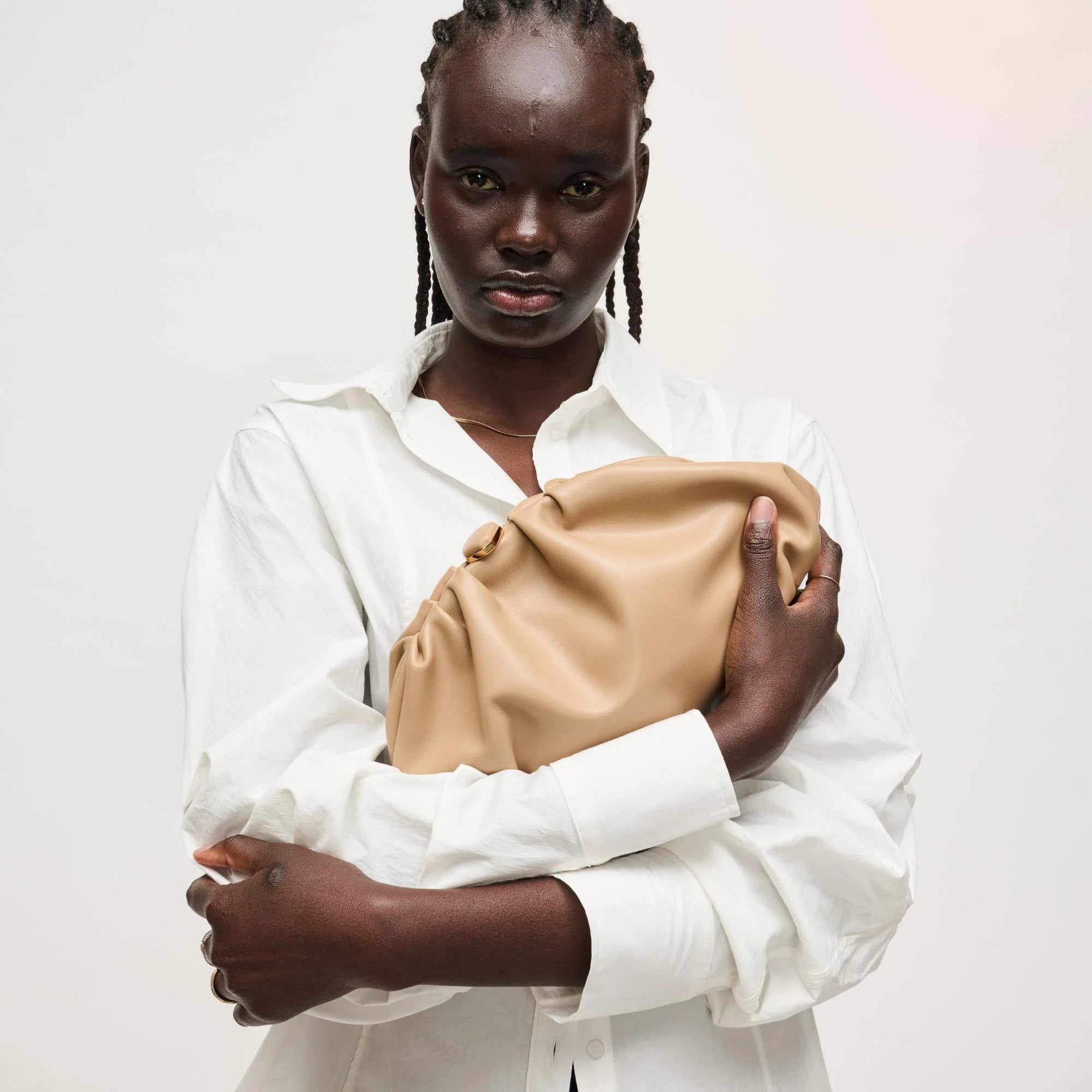 URBAN EXPRESSION JENNIFER CLUTCH
